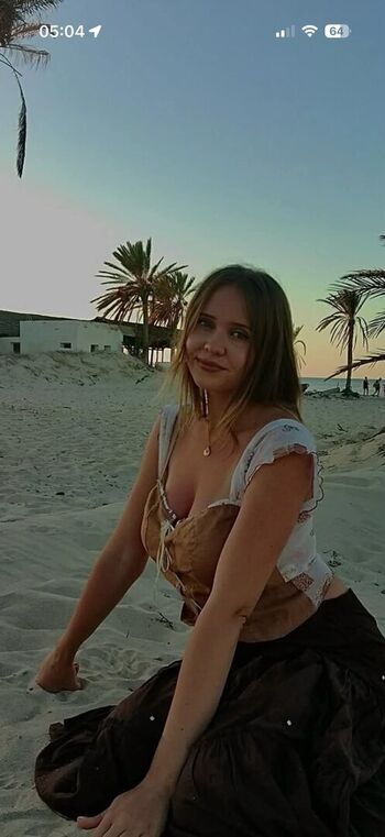 Full leaked Jaolina private photo
