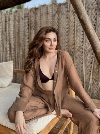 Full leaked Jariwala private photo