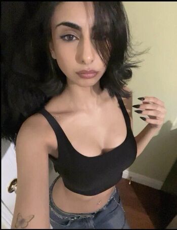 Full leaked Jasleen private photo