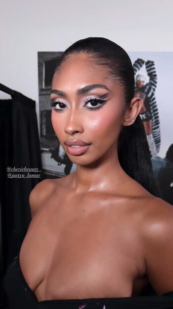 Full leaked Jasmine chola page private photo