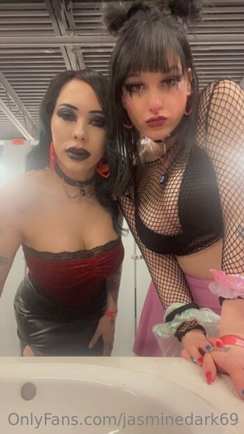 Full leaked Jasminedark private photo