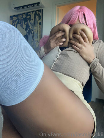 Full leaked Jasmineskii private photo