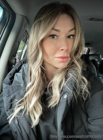 jasminhotlady