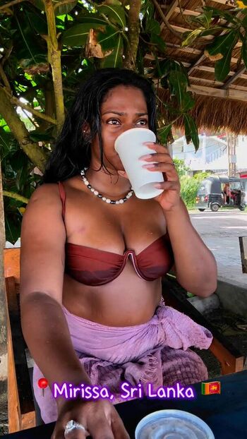 Full leaked Jayalathge bashi page private photo