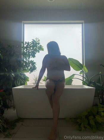 Full leaked Jblikey private photo