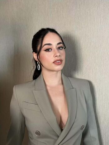 Jeanine Mason