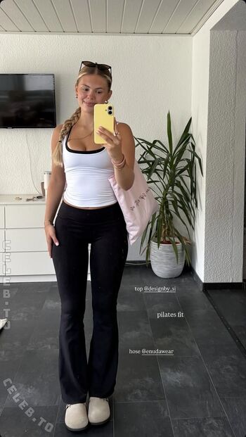 Full leaked Jellefeline page private photo