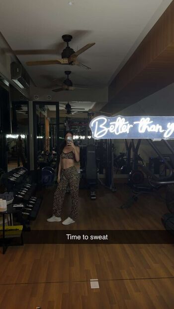Full leaked Jen selter page private photo