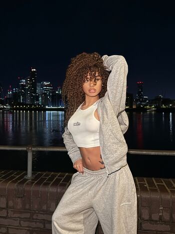 Leaked Meg modelling/ private photo viral onlyfans