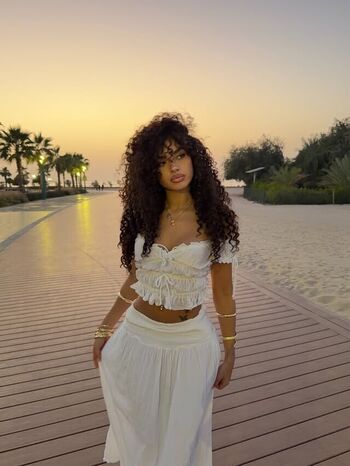 Leaked Zishy / private photo viral onlyfans