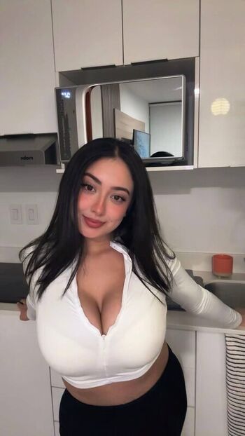 Full leaked Jennifer campos private photo