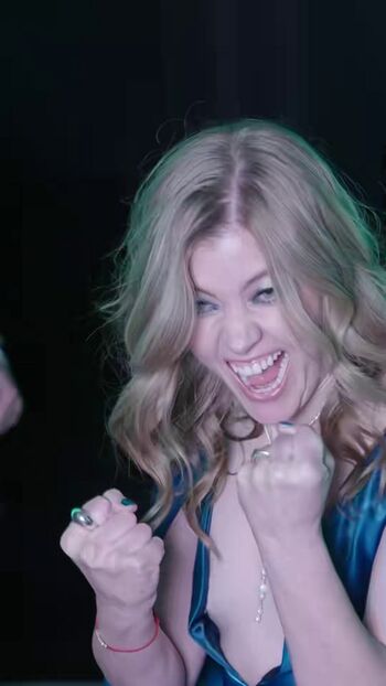 Full leaked Jennifer english private photo