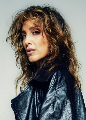 Jennifer Esposito