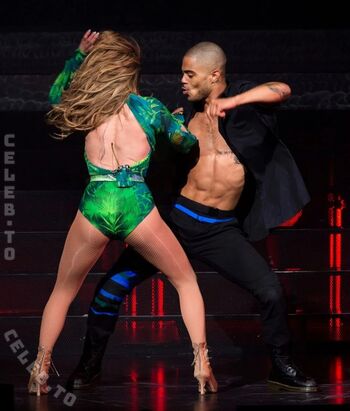 Full leaked Jennifer lopez private photo