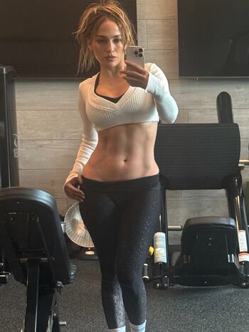 Full leaked Jennifer lopez  page private photo