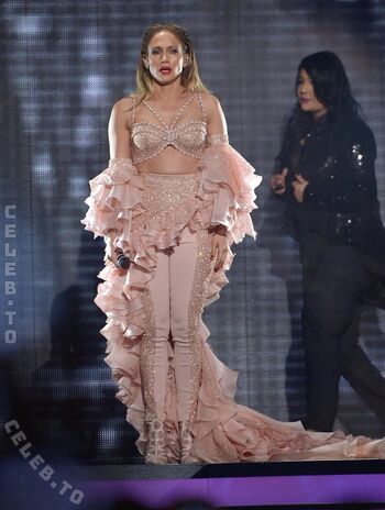 Full leaked Jennifer lopez page private photo
