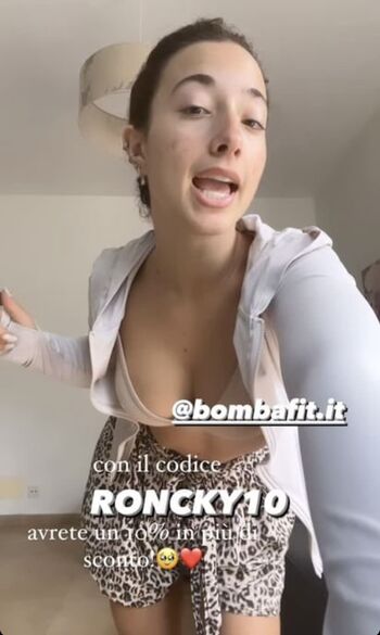Full leaked Jennifer roncato private photo