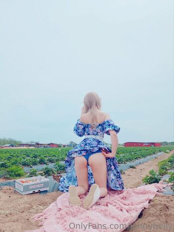 Full leaked Jennybelly private photo