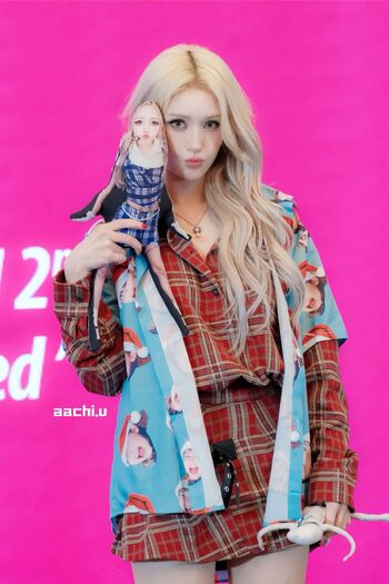 Jeon Somi/ENNIK SOMI