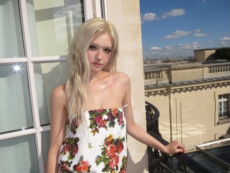 Full leaked Jeon somi page private photo