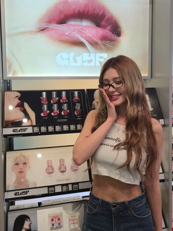 Full leaked Jeon somi private photo