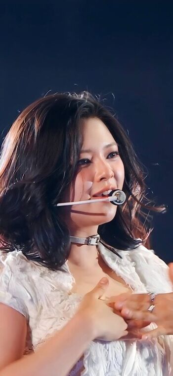 Full leaked Jeongyeon private photo