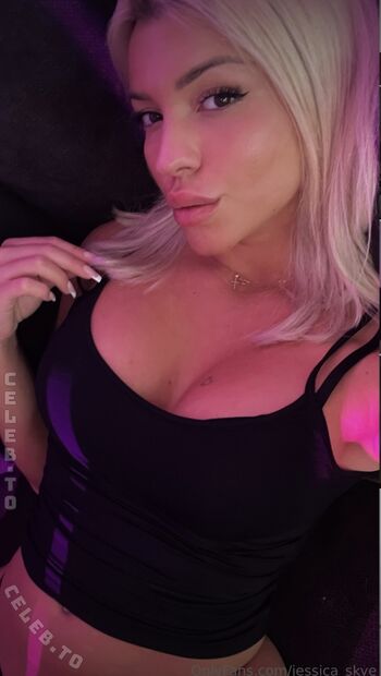 Full leaked Jess jey private photo