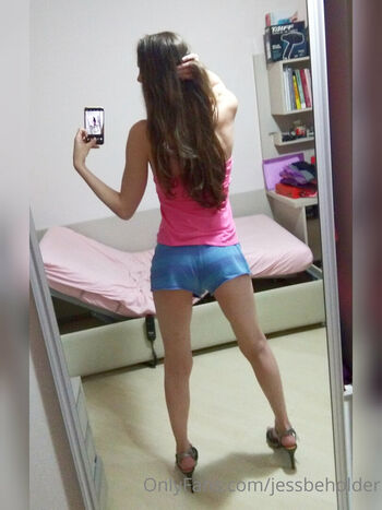 Full leaked Jessbeholder private photo