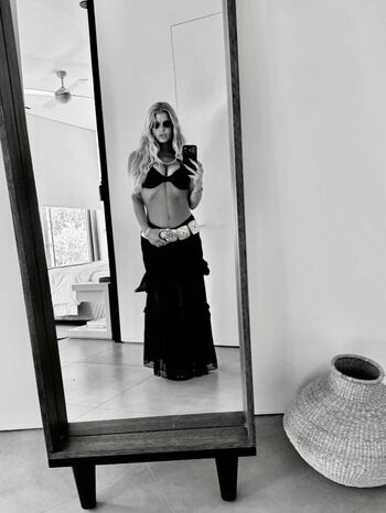 Full leaked Jessica simpson private photo
