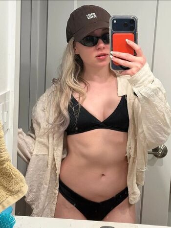 Full leaked Jessick private photo