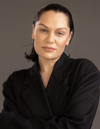 Full leaked Jessie j private photo