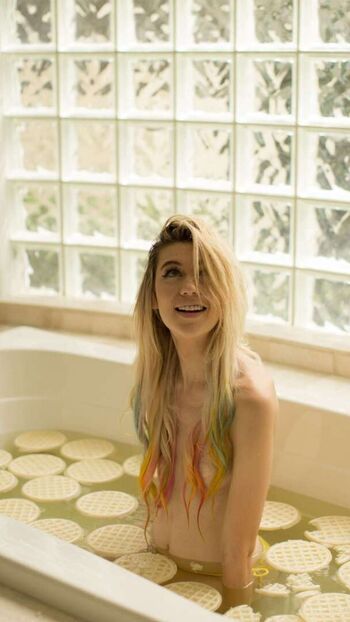 Full leaked Jessie paege page private onlyfans photo