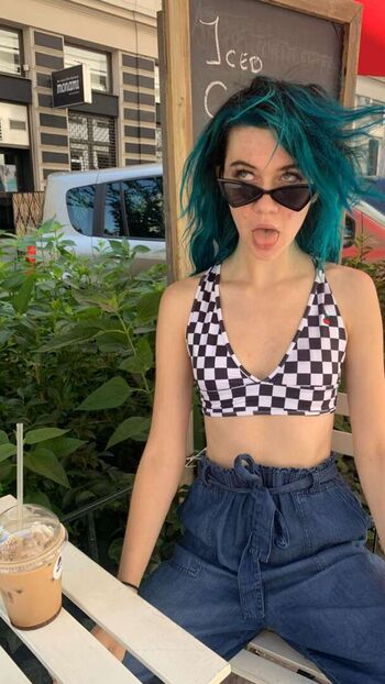 Full leaked Jessie paege page private onlyfans photo