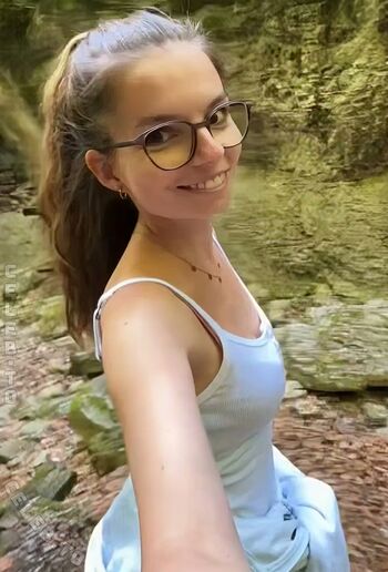 Full leaked Jessii wee private photo