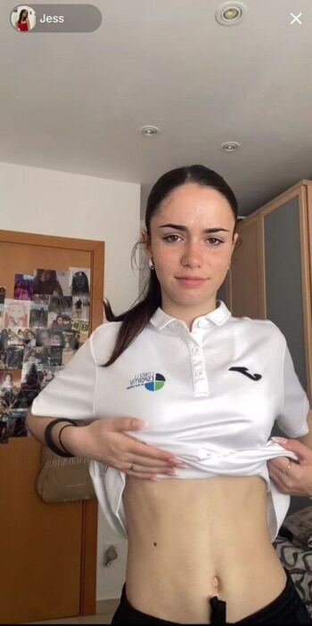 Full leaked Jessiinnie private photo