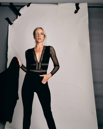 Full leaked Jessy schram private photo
