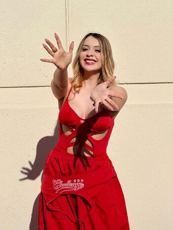 Leaked Jezzylush private photo viral onlyfans