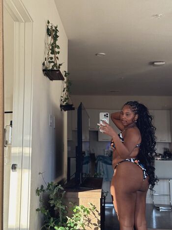 Full leaked Jiggyjayy private onlyfans photo