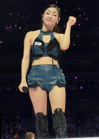 Full leaked Jihyo page private photo