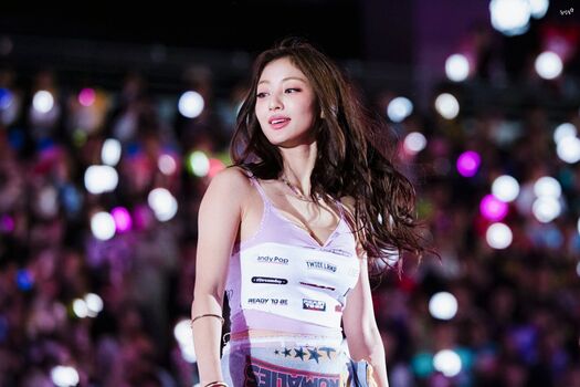Full leaked Jihyo page private photo