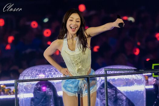Full leaked Jihyo page private photo