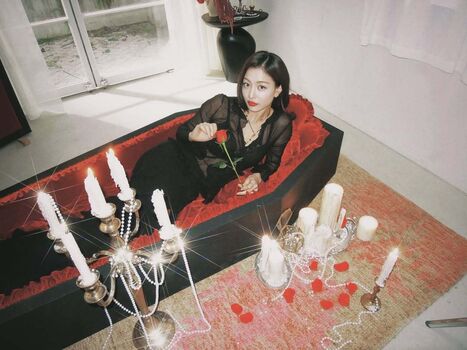 Full leaked Jihyo page private photo