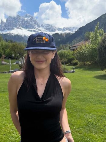 Full leaked Jihyo private photo