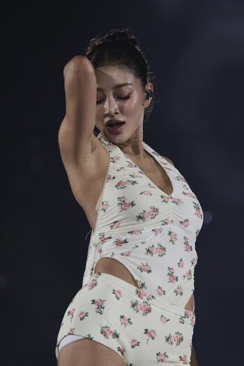 Full leaked Jihyo private photo