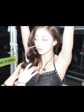 Full leaked Jihyo private photo