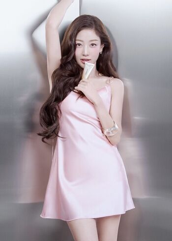 Full leaked Jihyo private photo