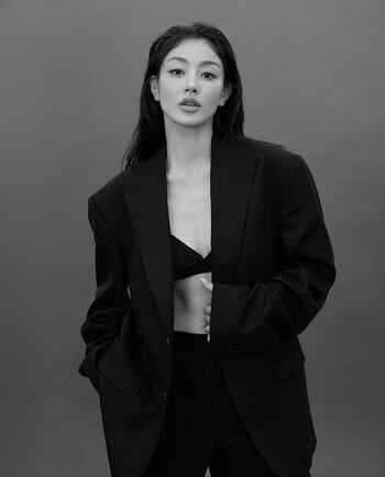 Full leaked Jihyo private photo