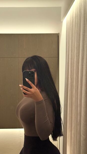Full leaked Jijiberry private photo