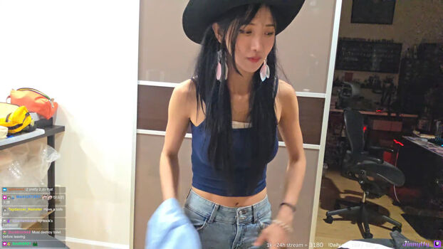 Full leaked Jinnytty page private photo