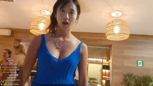 Full leaked Jinnytty page private photo